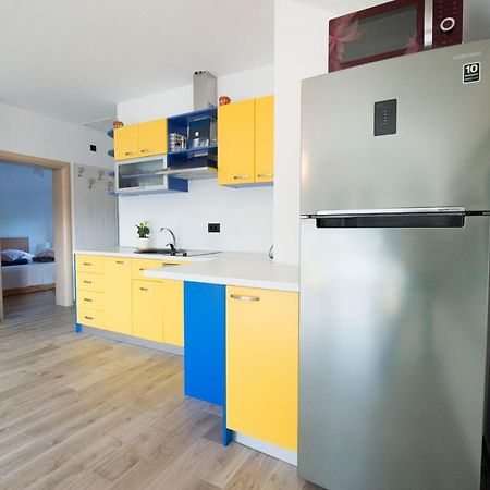 Apartman Grc Lägenhet Dugo Selo Exteriör bild
