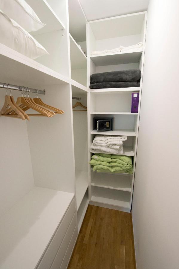 Apartman Grc Lägenhet Dugo Selo Exteriör bild