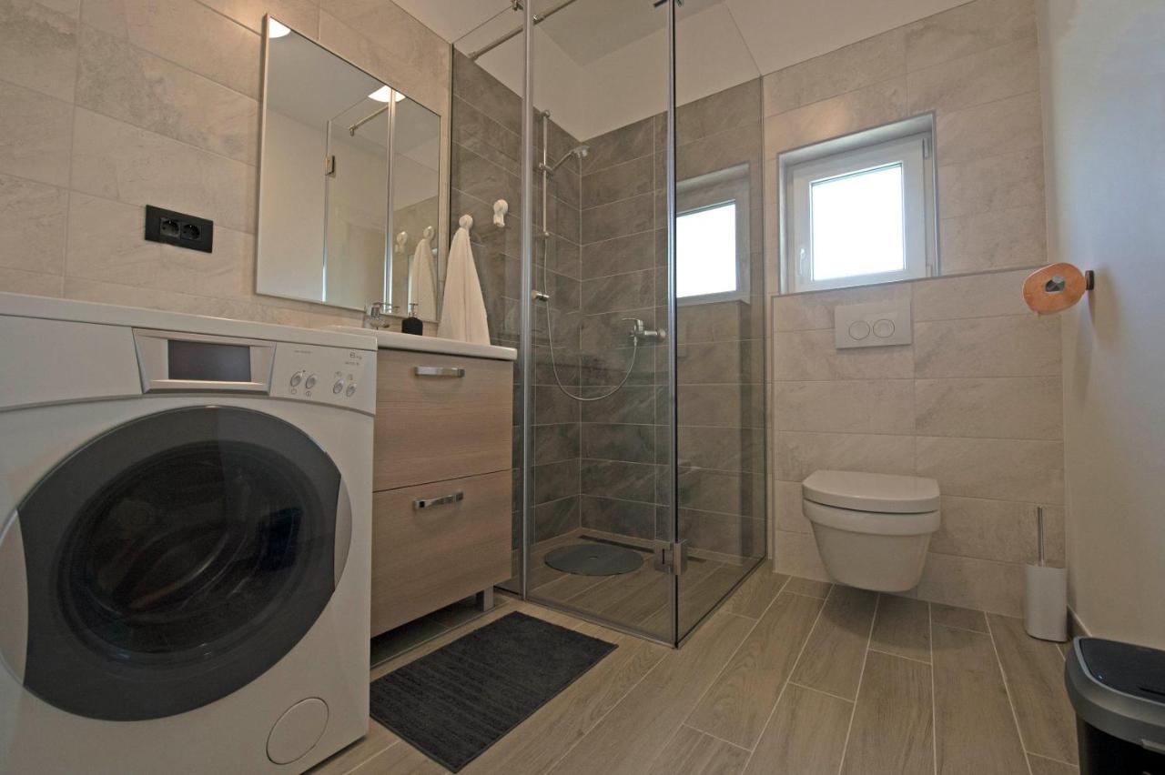 Apartman Grc Lägenhet Dugo Selo Exteriör bild